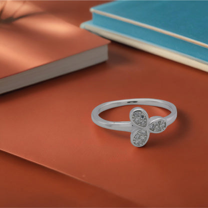 Three-Petal Bloom Ring – Sterling Silver with Sparkling Elegance