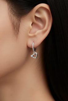 Love’s Glow Women`s Earringsin silver