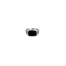 Bold marked Men`s Ring in silver