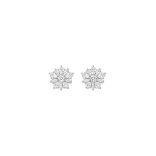 Snowflake Women`s Pendant Set in silver