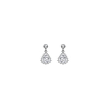 Sharp teardrop Women`s pendant set in silver