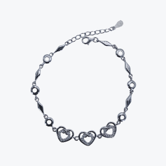 Lustre Heart-Link Bracelet – Sterling Silver with Romantic Elegance