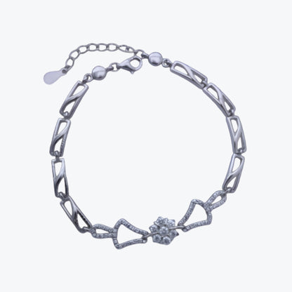 Florana Bloom Bracelet – Sterling Silver with Graceful Sparkle