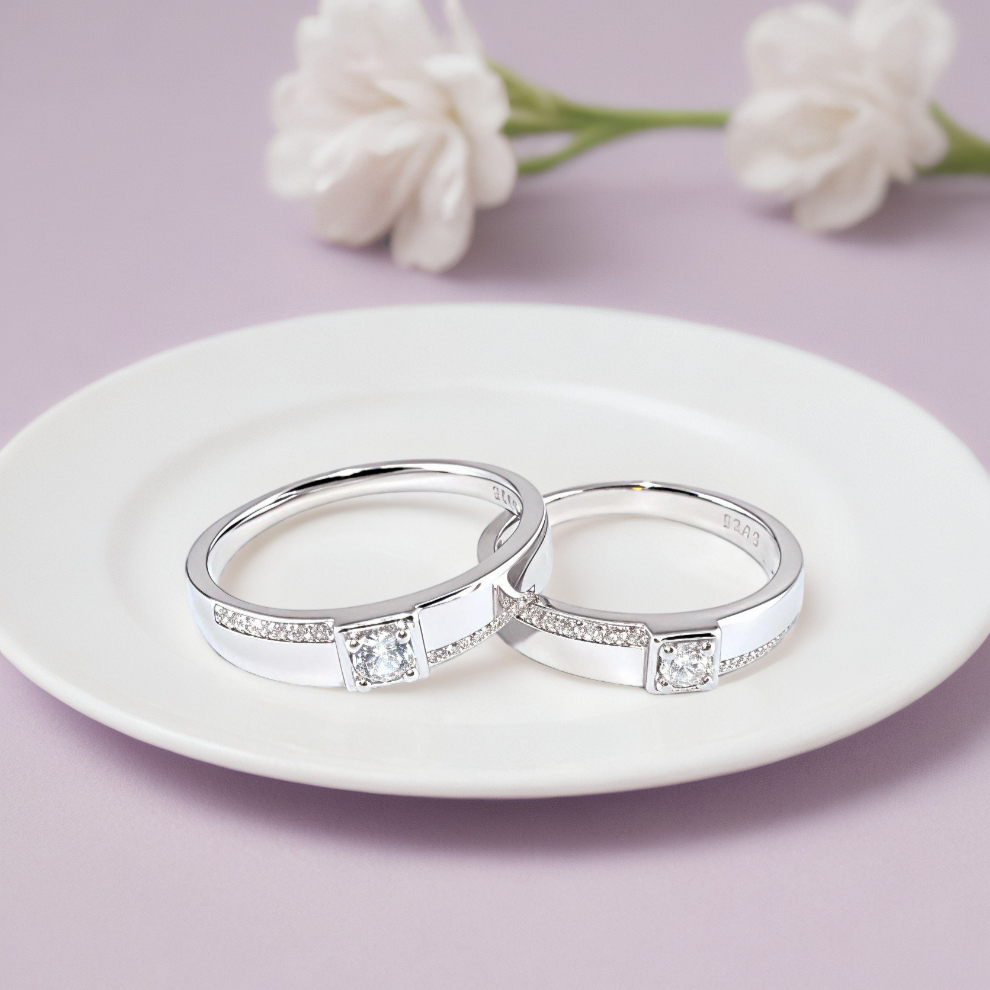 Silver Centra & Serenelle Couple ring