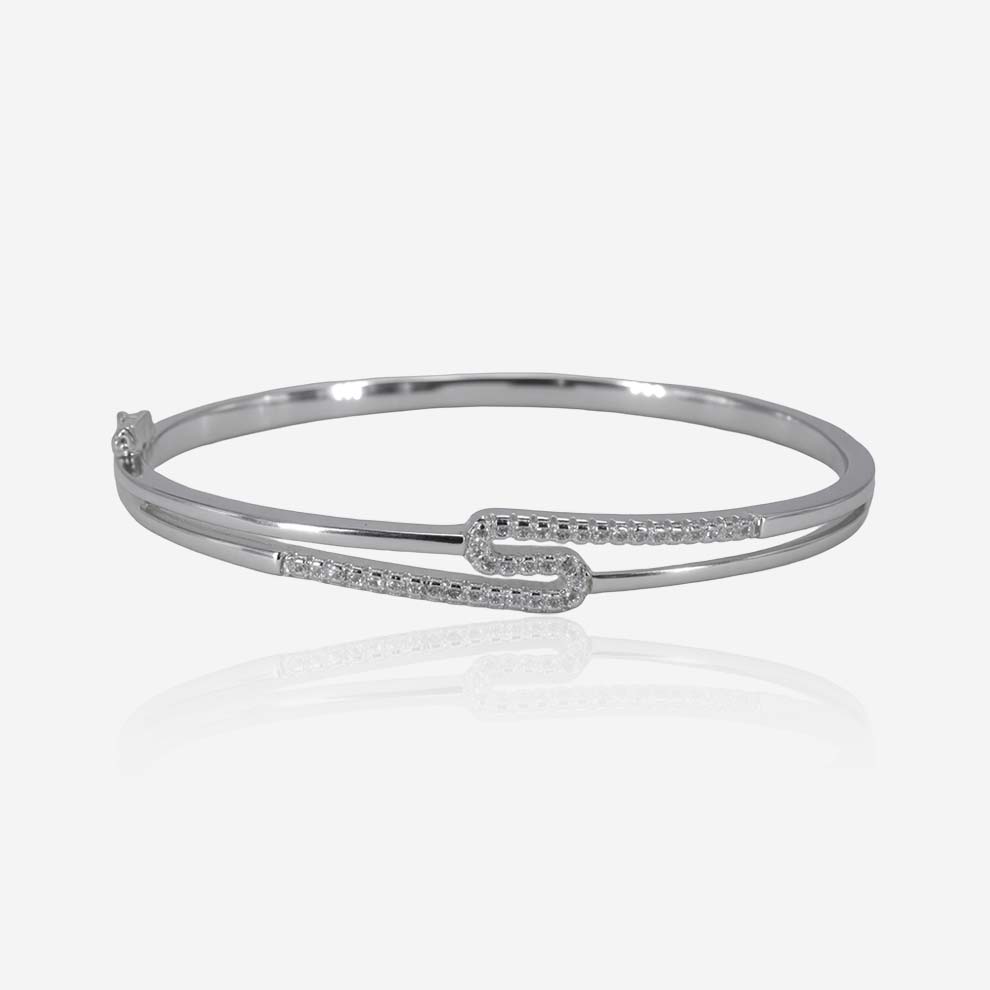 Sterling Silver Bracelet with Sparkling Elegance