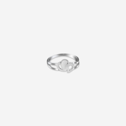 Silver ring with Heart design
