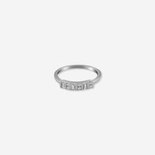 Sterling silver Eterna Luxe Ring - with Sleek Brilliance