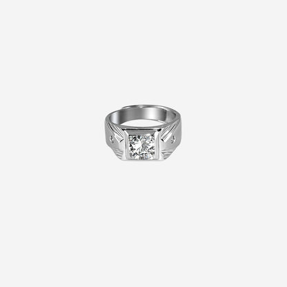Sterling silver Men`s ring with diamond